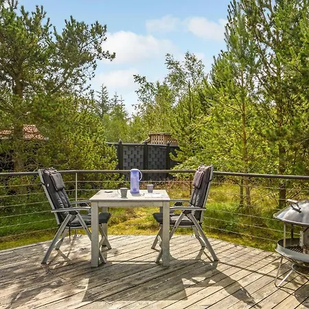 Holiday home Beautiful In With Kitchen *