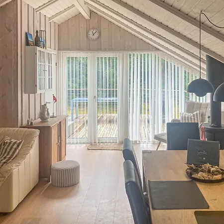 Сasa de vacaciones 4 Bedroom In